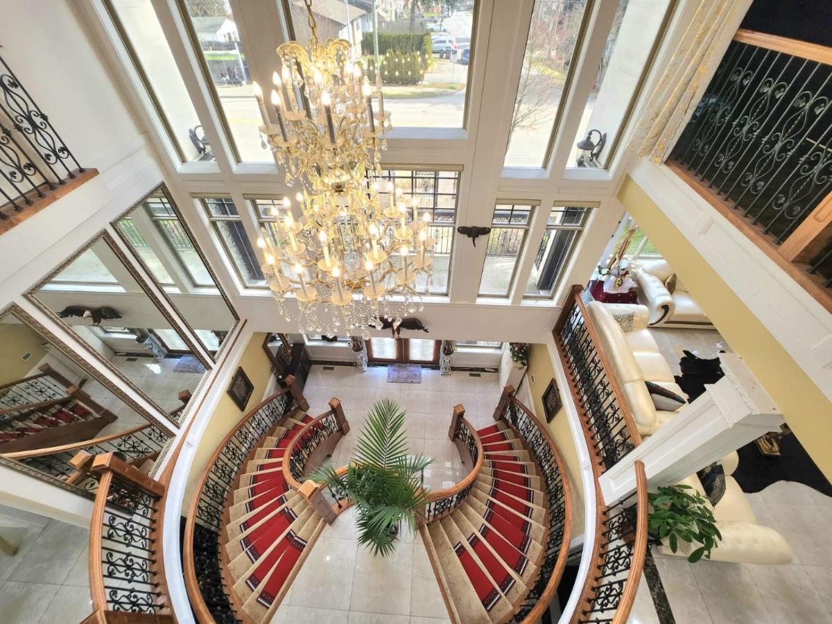 Hotel Empire Palace Surrey Zewnętrze zdjęcie