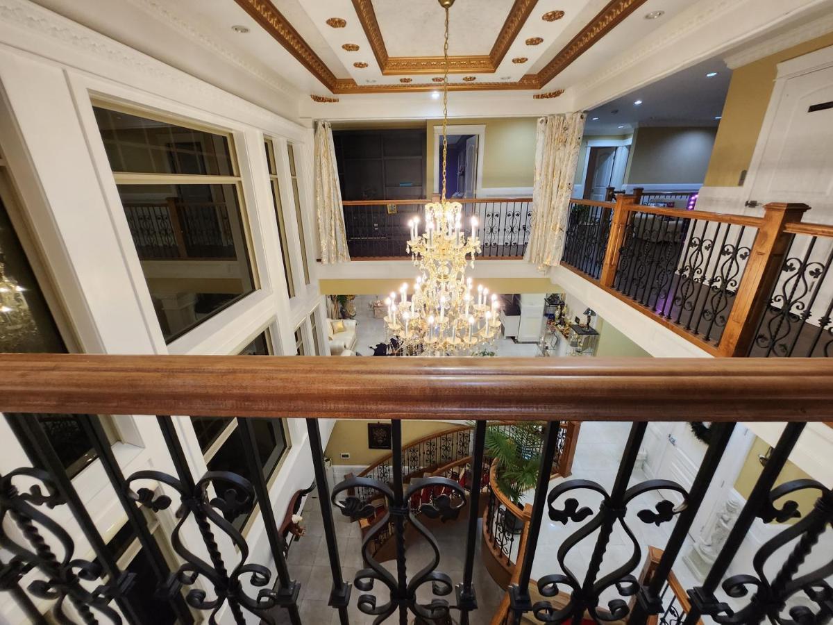Hotel Empire Palace Surrey Zewnętrze zdjęcie